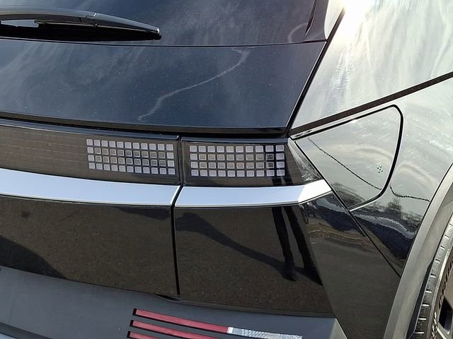 Used 2025 Hyundai Ioniq 5 SEL image 12