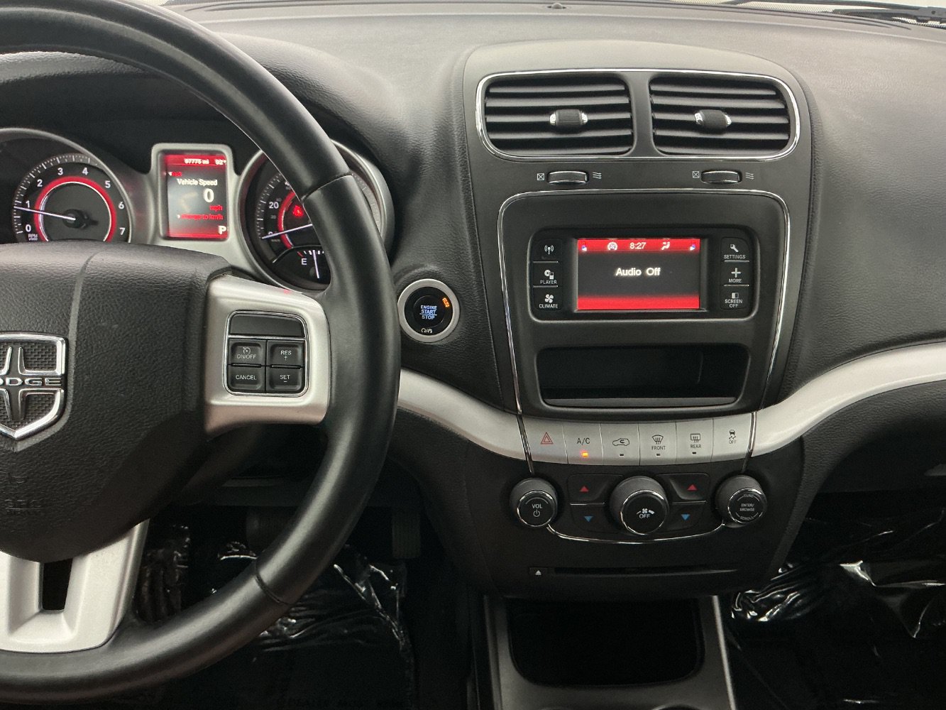 Used 2018 Dodge Journey SXT w/ Premium Group FWD image 34