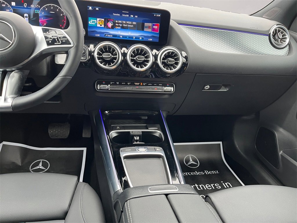 Certified 2025 Mercedes-Benz GLA 250 4MATIC image 11