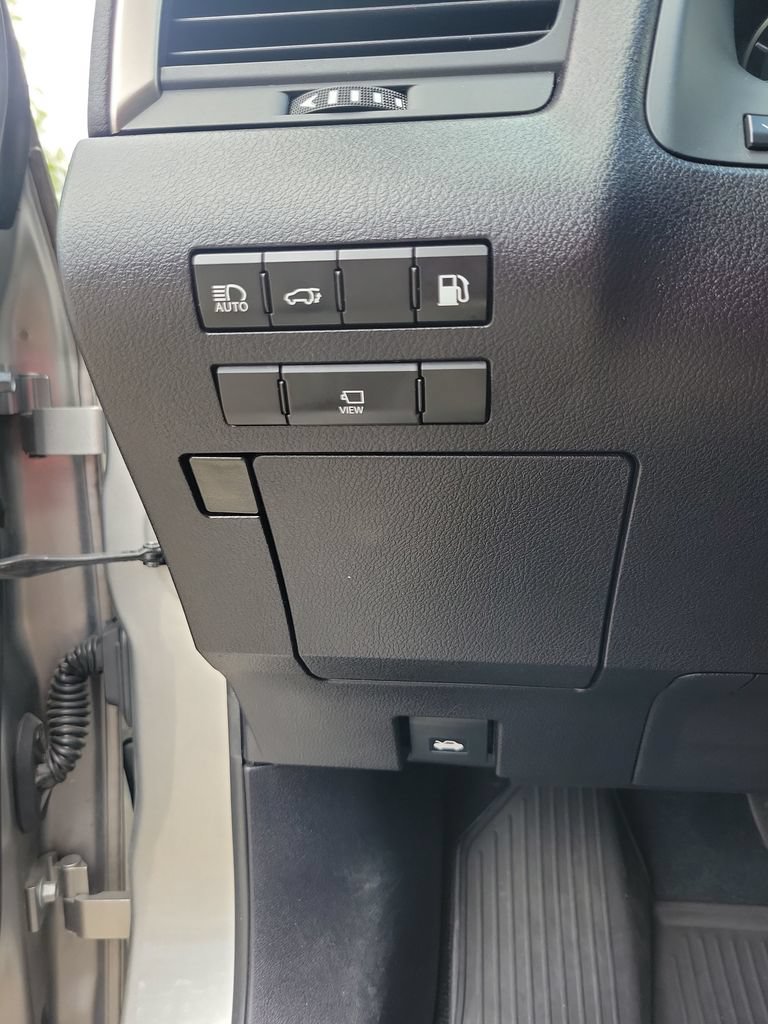 Used 2021 Lexus RX 450h AWD w/ Premium Package image 31