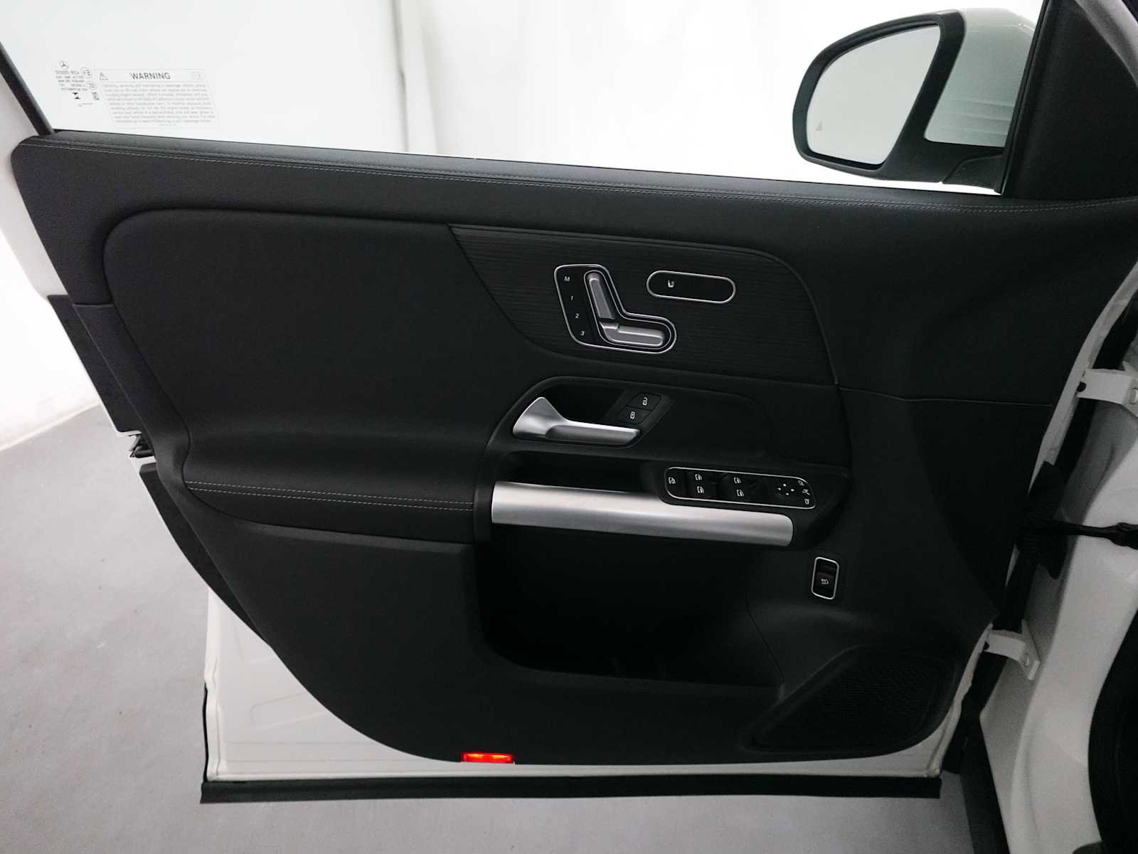 Used 2023 Mercedes-Benz GLA 250 4MATIC image 10