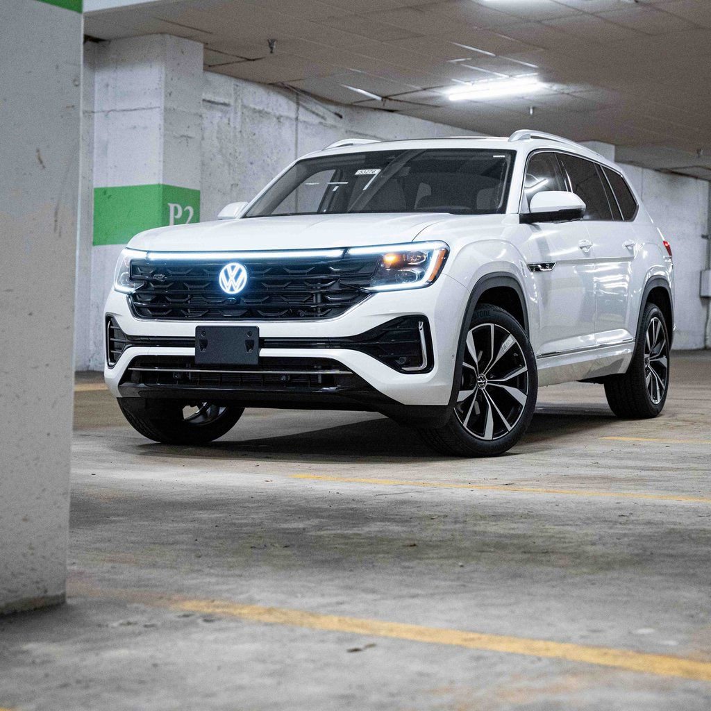 New 2026 Volkswagen Atlas SEL Premium R-Line