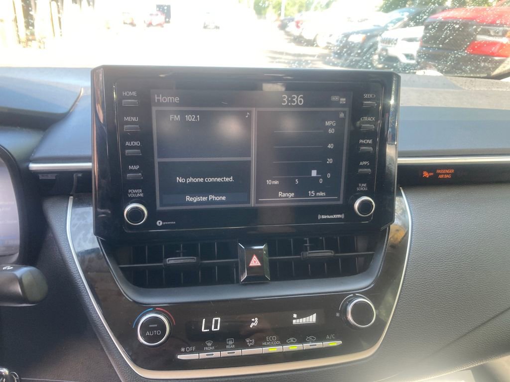 Used 2022 Toyota Corolla LE image 22