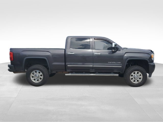 Used 2015 GMC Sierra 2500 Denali AWD/4WD image 3
