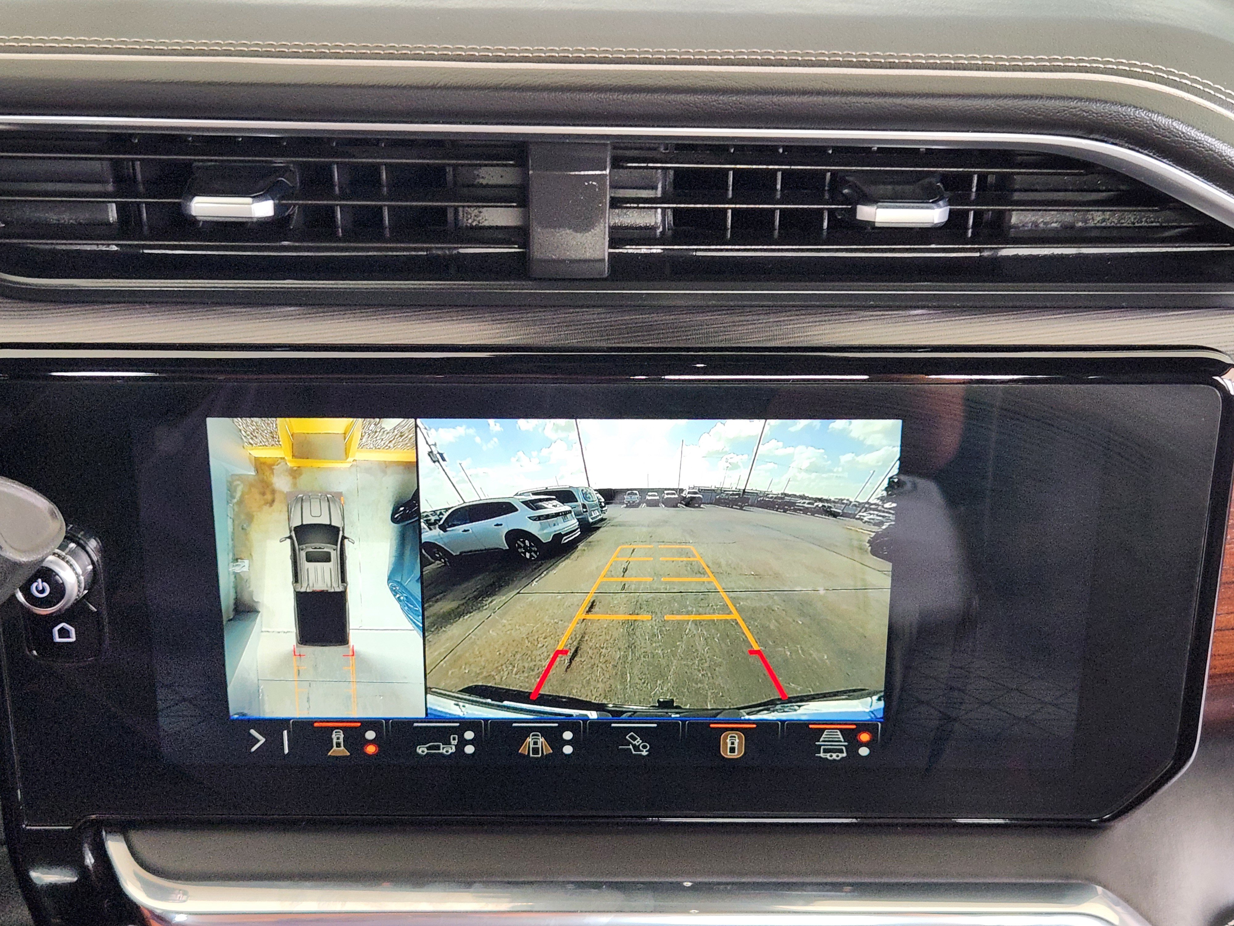 Used 2025 GMC Sierra 2500 Denali Ultimate w/ Max Trailering Package AWD/4WD image 18
