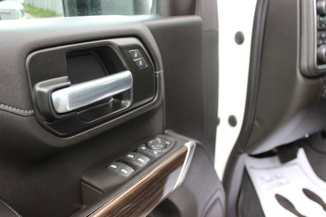 Used 2021 Chevrolet Silverado 2500 LT w/ Fleet Comfort Package image 8