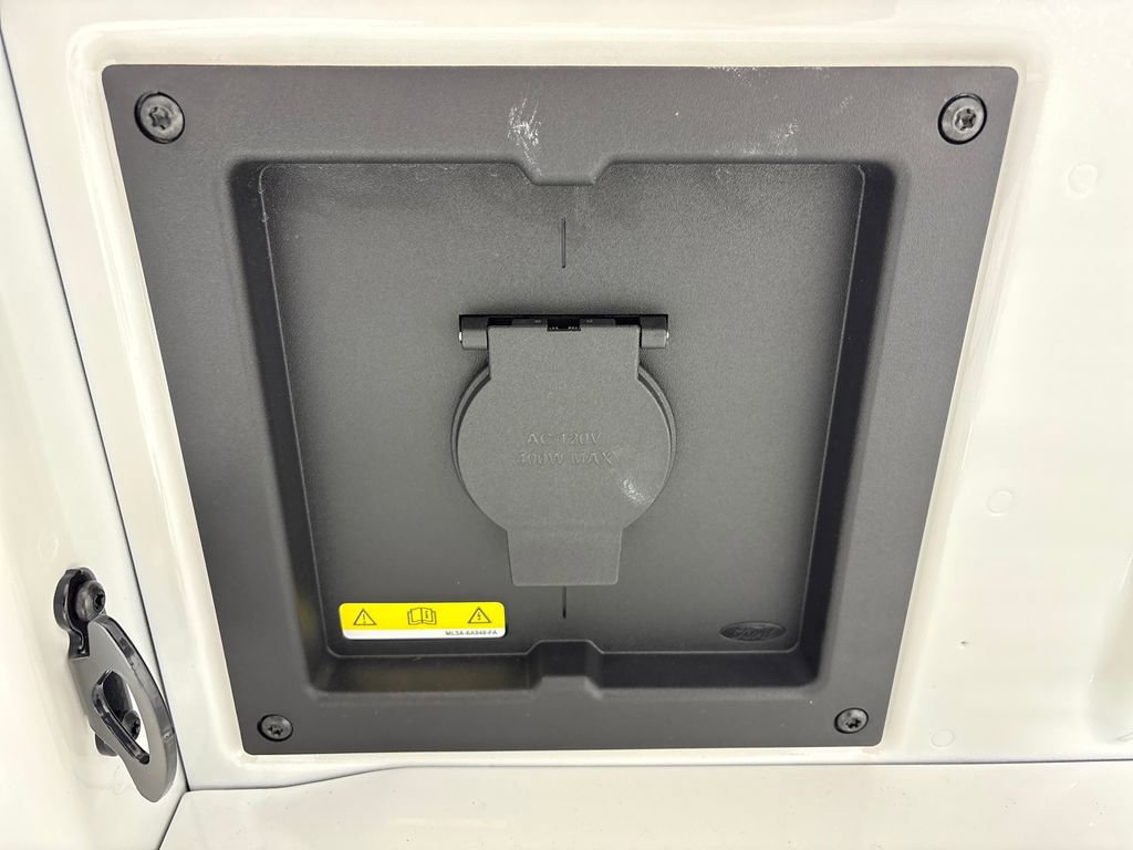 New 2026 Ford F150 Lariat image 32