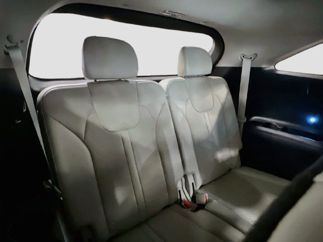 Certified 2023 Kia Sorento SX FWD image 29