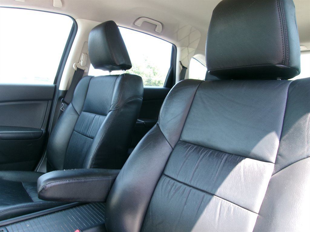 Used 2014 Honda CR-V LX image 19