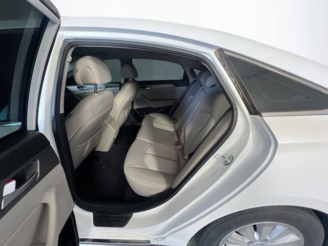 Used 2016 Hyundai Sonata SE image 26
