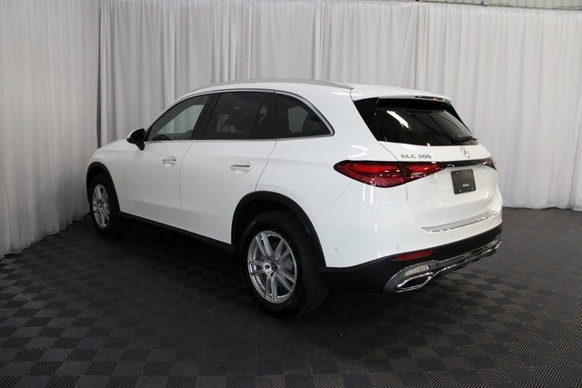 New 2026 Mercedes-Benz GLC 300 4MATIC image 4