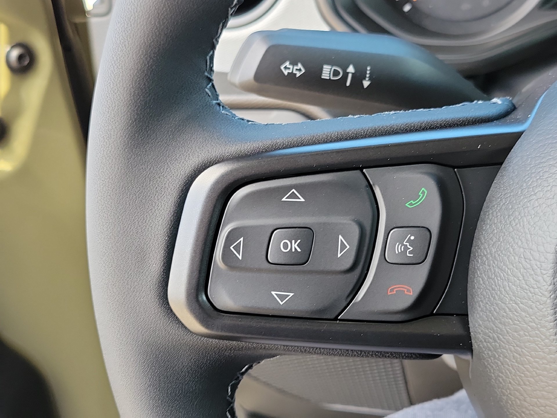 New 2026 Jeep Gladiator Sport AWD/4WD image 7
