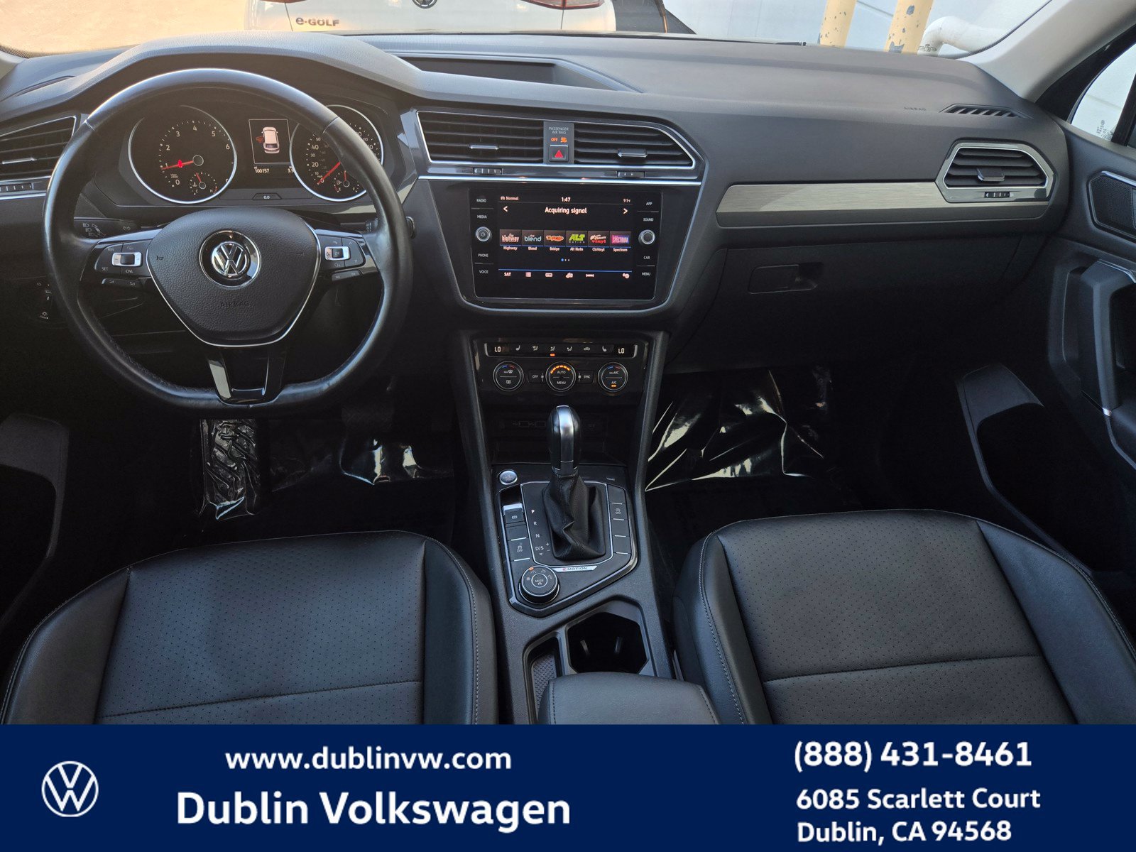 Used 2018 Volkswagen Tiguan SE w/ 3rd Row Seat Package AWD/4WD image 14