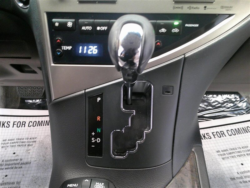 Used 2015 Lexus RX 450h AWD image 26