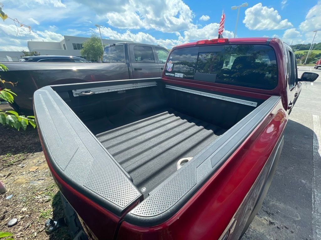 Used 2024 Nissan Frontier Pro-X w/ Pro Convenience Package RWD image 18