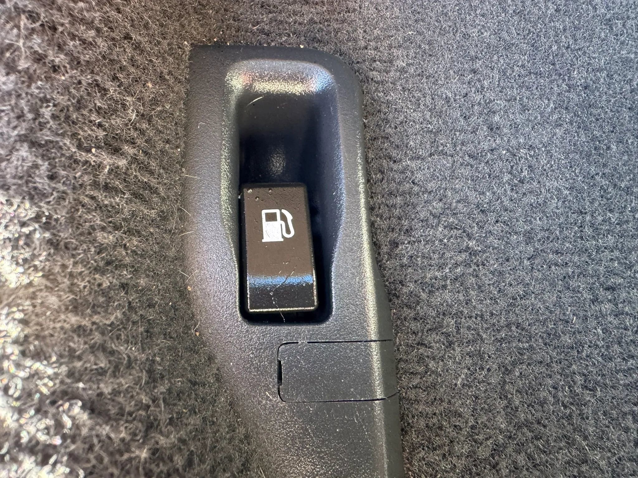 Used 2017 Subaru Outback 2.5i Premium image 16