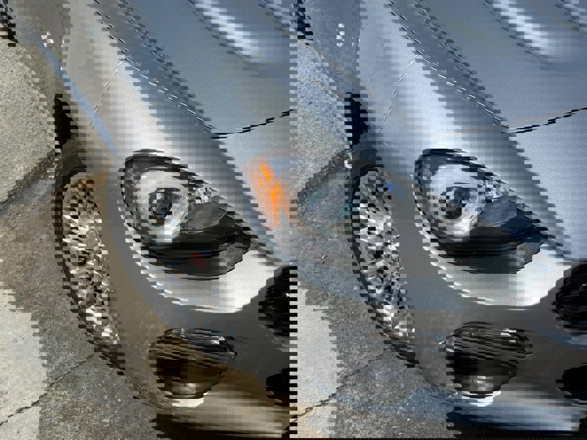 Used 2017 FIAT 124 Spider Classica image 3