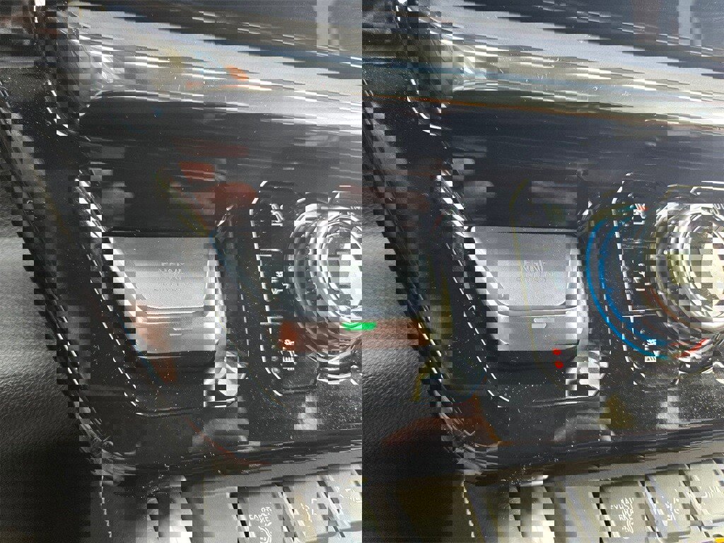 Used 2024 GMC Sierra 2500 Denali Ultimate w/ Max Trailering Package image 19