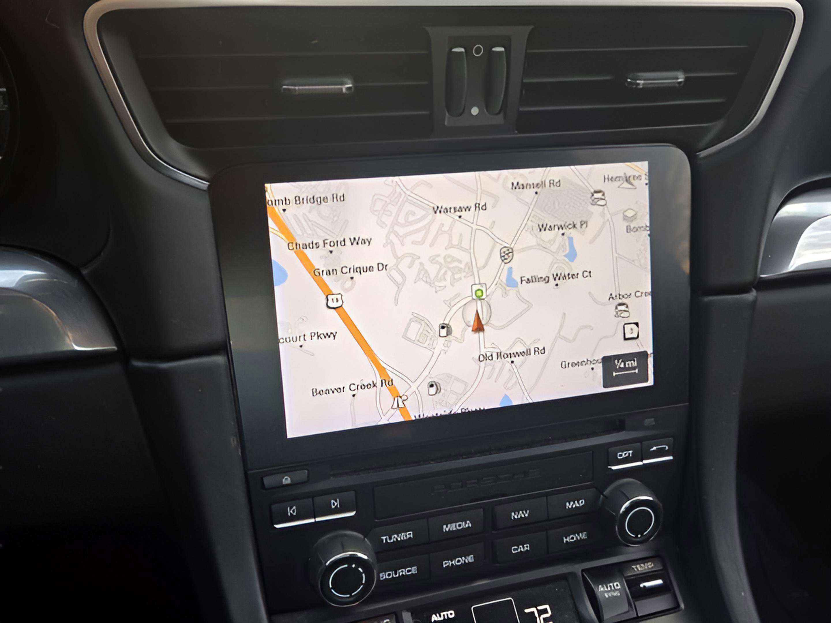 Used 2019 Porsche 911 Turbo image 24