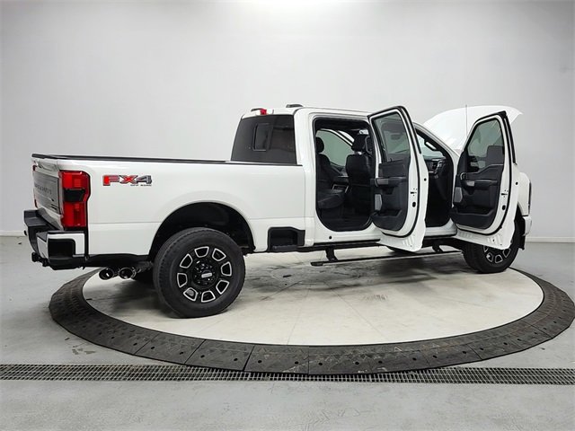 Used 2025 Ford F250 Platinum image 15