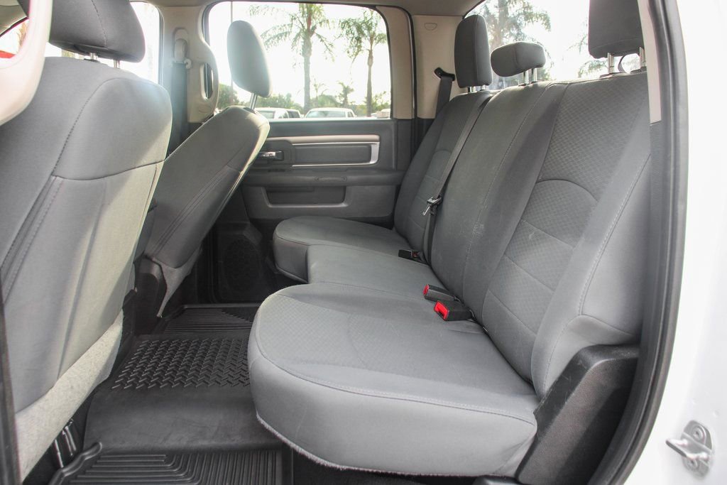 Used 2018 RAM 2500 SLT AWD/4WD image 31