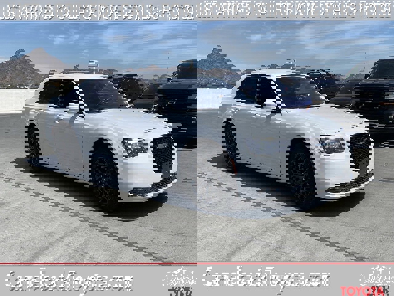 Used 2019 Chrysler 300 S image 1