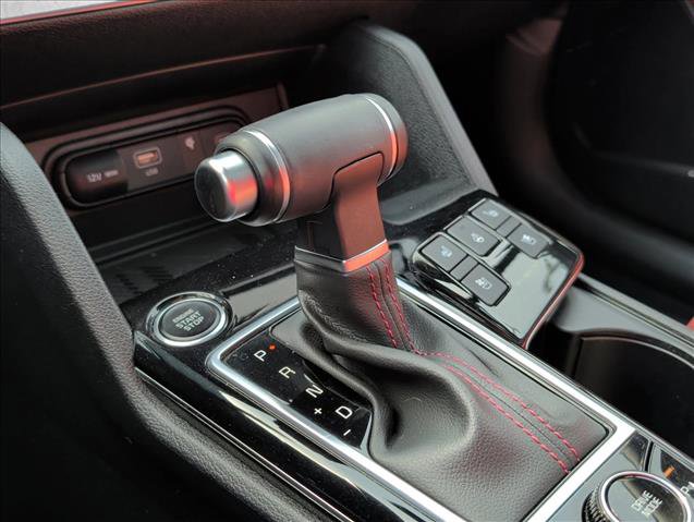 Used 2025 Kia Sportage SX image 15