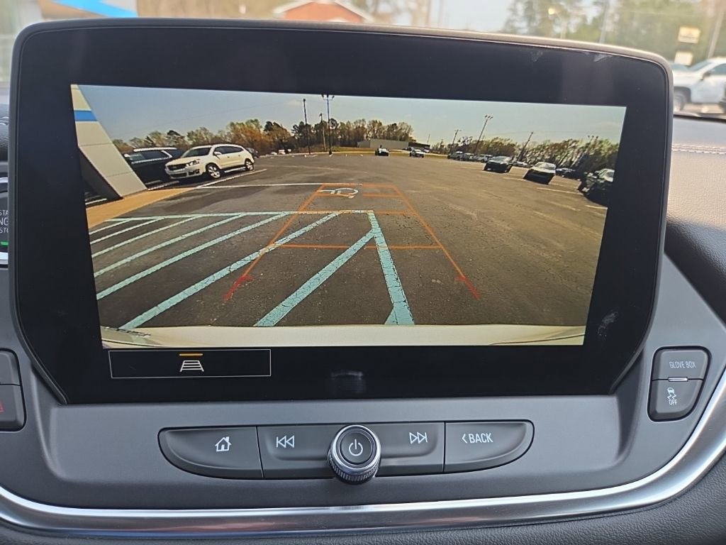 Used 2025 Chevrolet Blazer LT FWD image 22