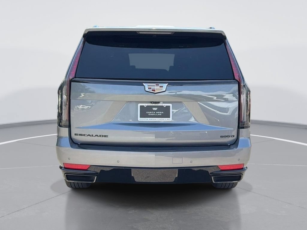 Certified 2022 Cadillac Escalade Sport w/ Touring Package AWD/4WD image 4