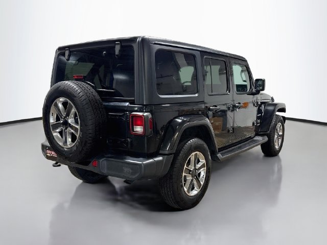 Used 2020 Jeep Wrangler Unlimited Sahara AWD/4WD image 7