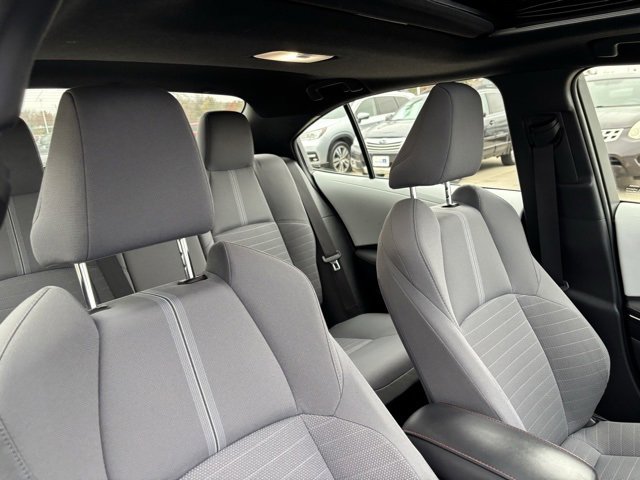 Used 2023 Toyota Corolla SE image 28