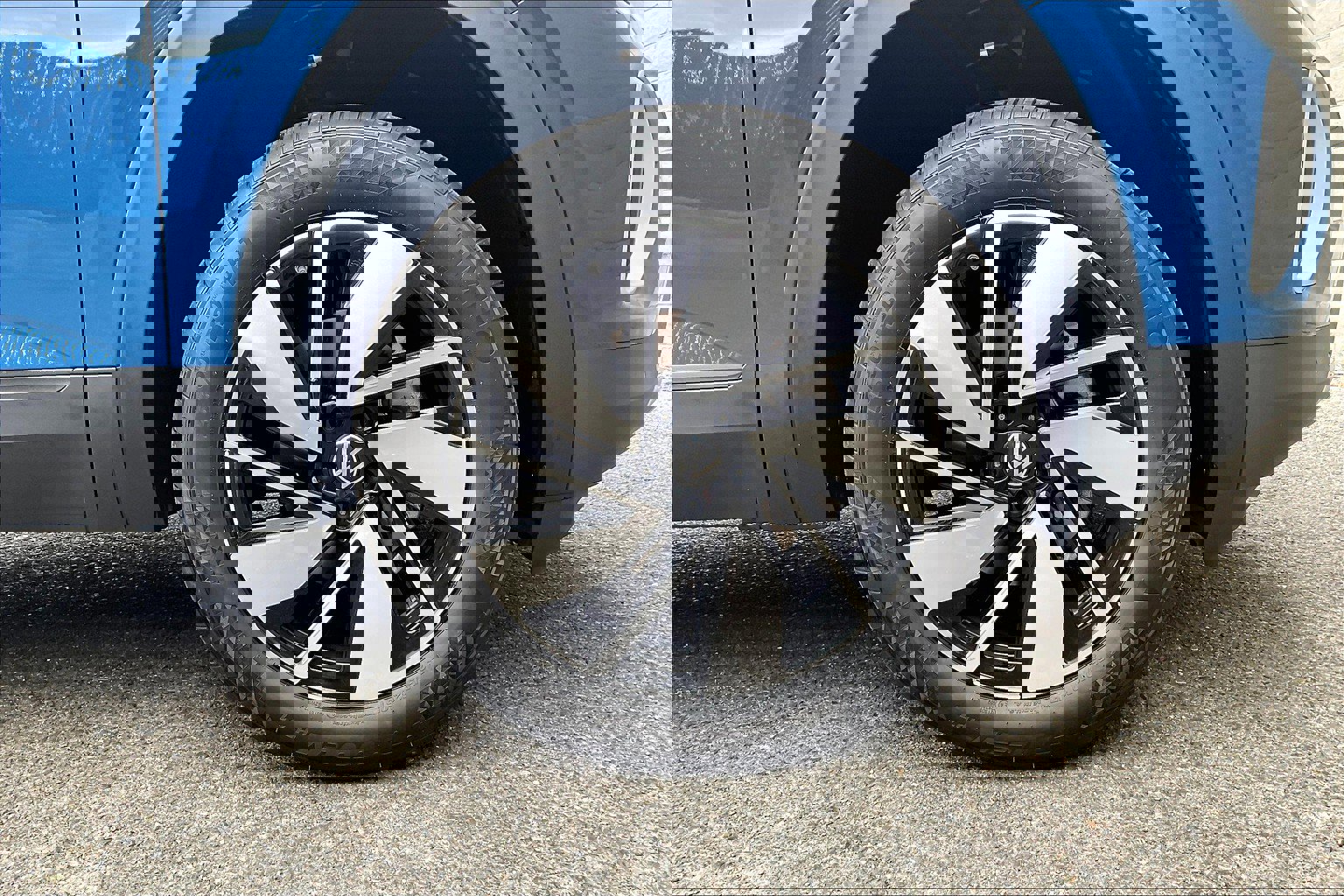 New 2026 Volkswagen Atlas SE image 10