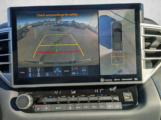 Used 2022 Toyota Tundra Platinum w/ Advanced Package AWD/4WD image 13