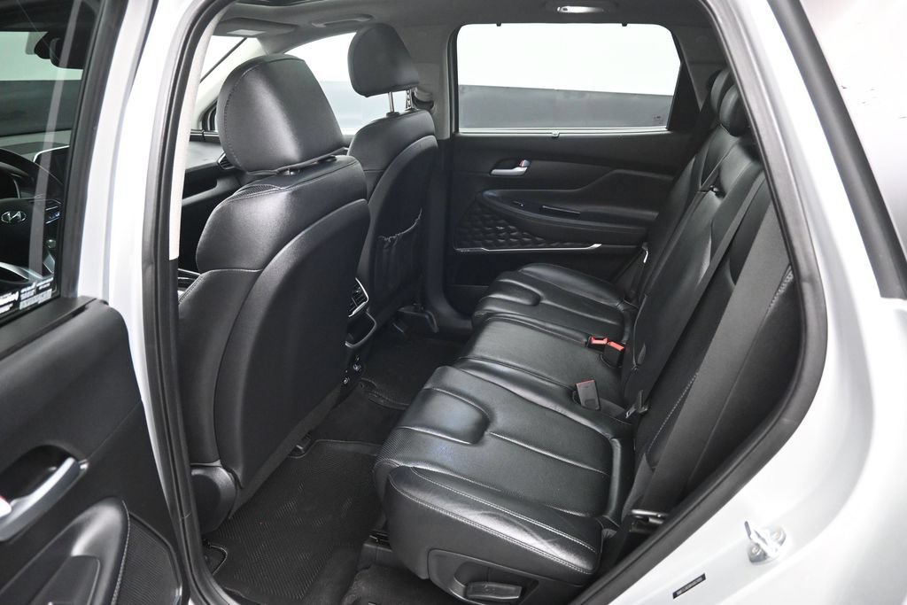 Used 2019 Hyundai Santa Fe Limited FWD image 10