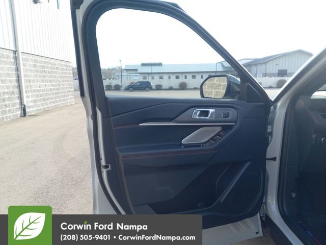 New 2026 Ford Explorer ST w/ Sun And Sound Package image 10