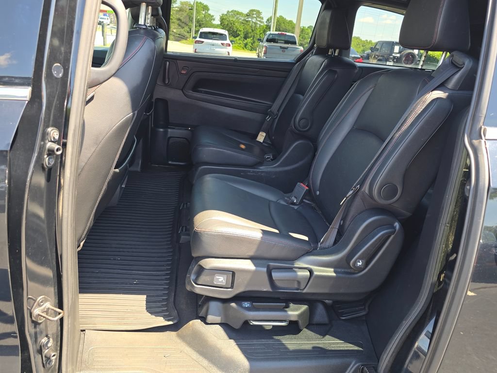 Used 2023 Honda Odyssey Sport image 10