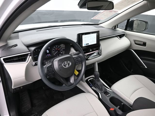 Used 2024 Toyota Corolla Cross L image 14