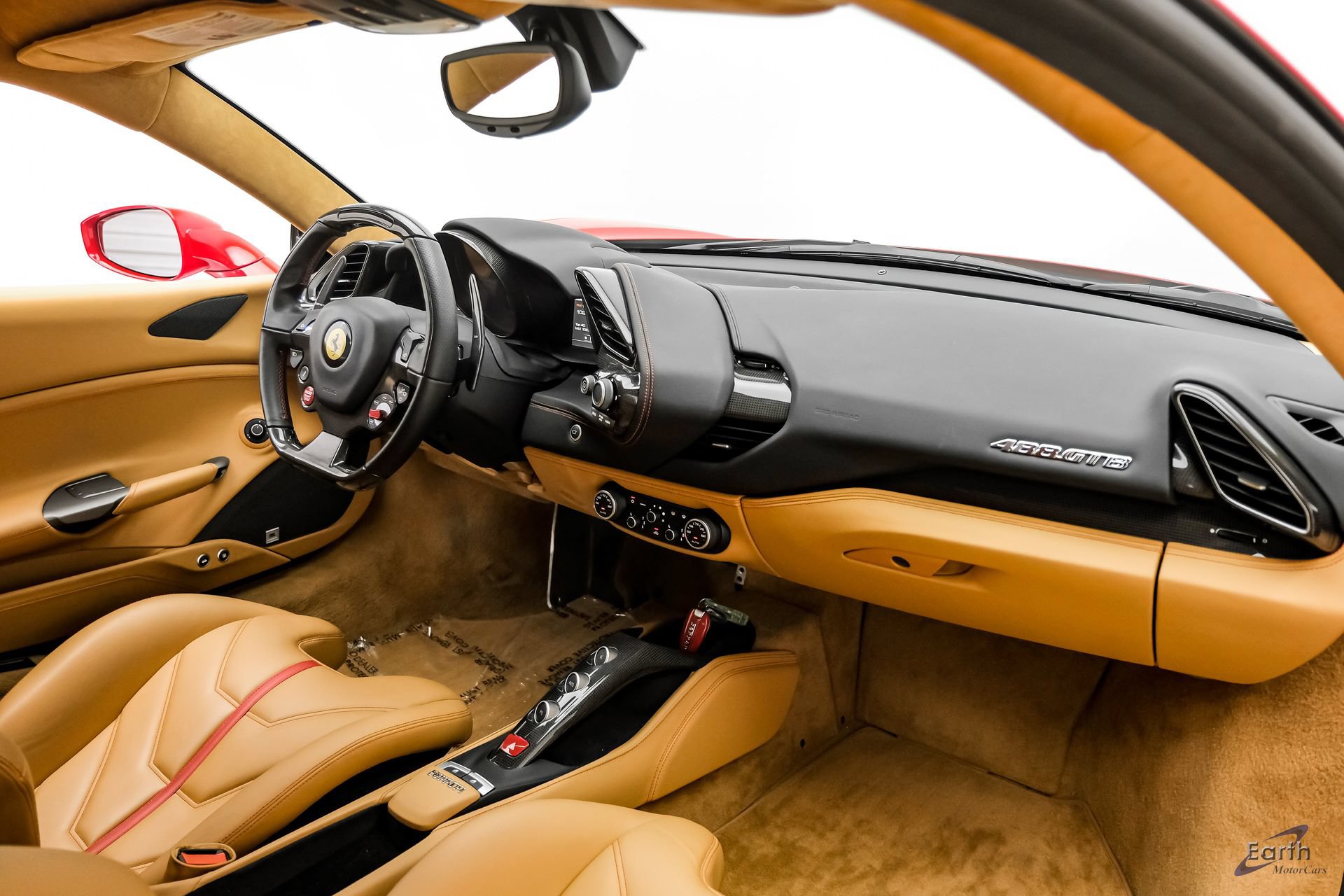 Used 2017 Ferrari 488 GTB RWD image 58