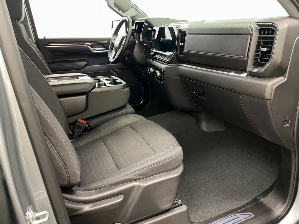 Certified 2024 GMC Sierra 1500 Elevation image 36