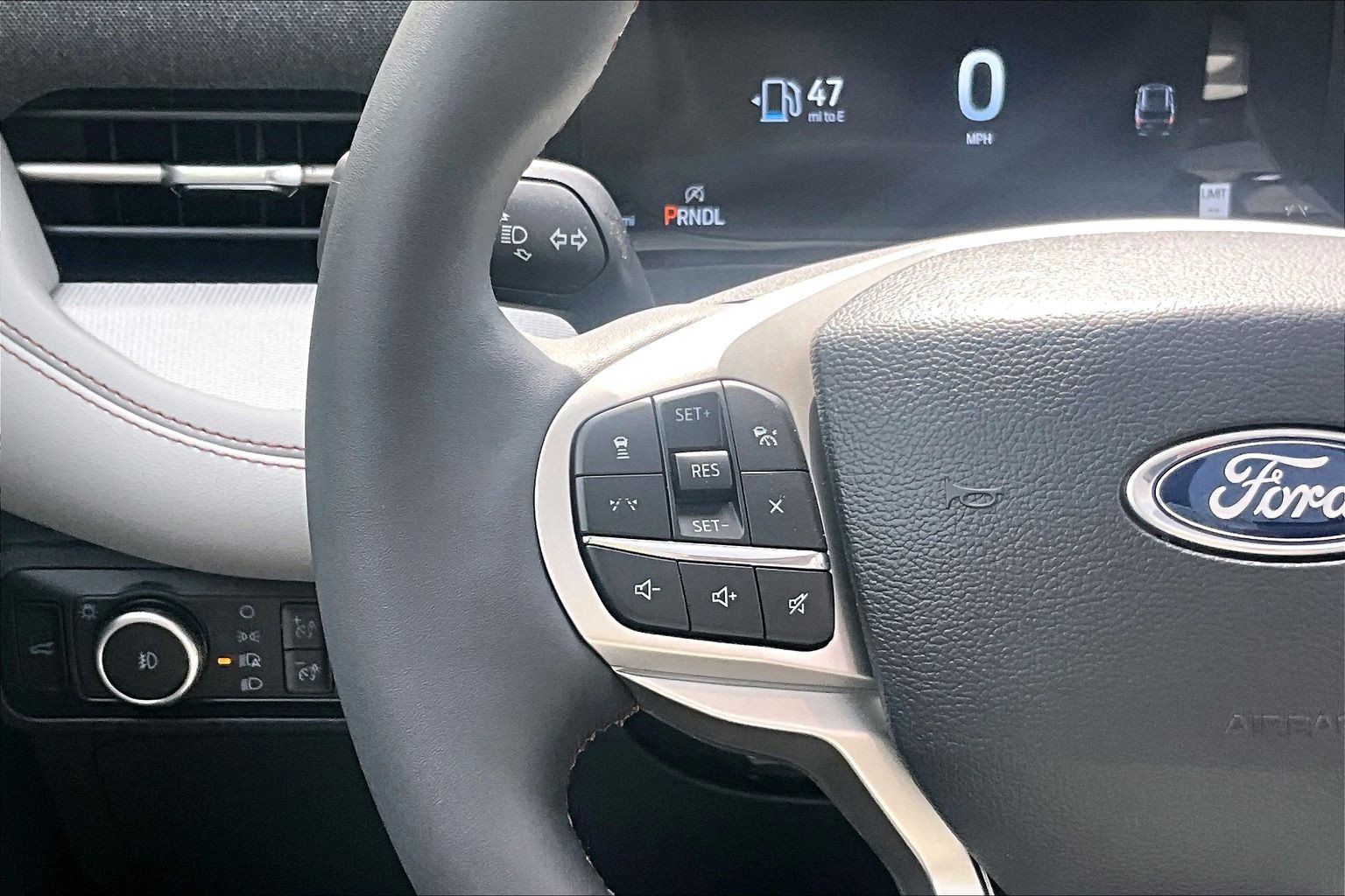 New 2026 Ford Explorer Active AWD/4WD image 17