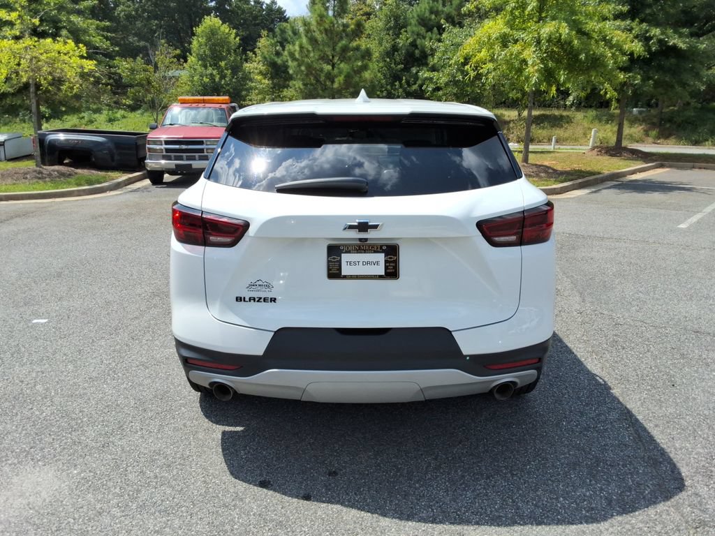 Certified 2023 Chevrolet Blazer LT FWD image 6