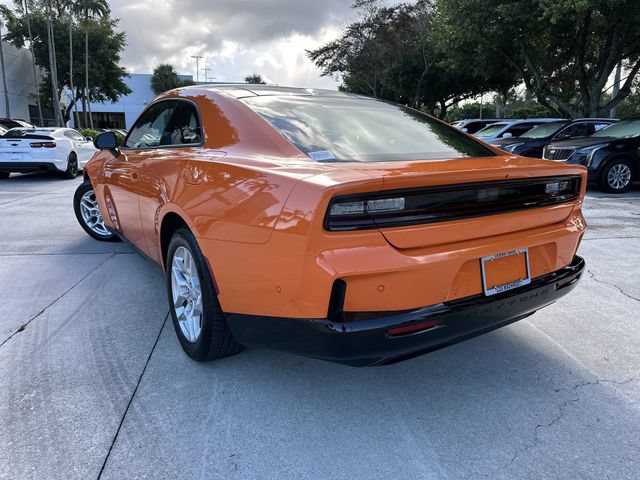 Used 2025 Dodge Charger Daytona R/T w/ Sun & Sound Package AWD/4WD image 12
