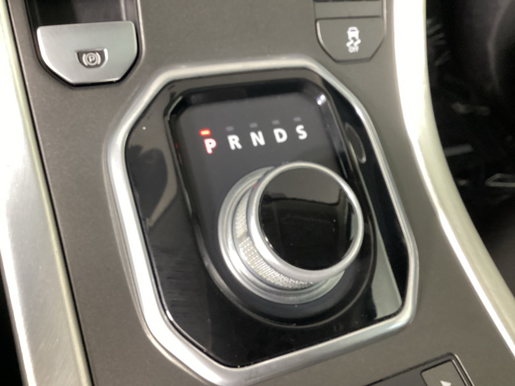 Used 2015 Land Rover Range Rover Evoque Pure Plus AWD/4WD image 30