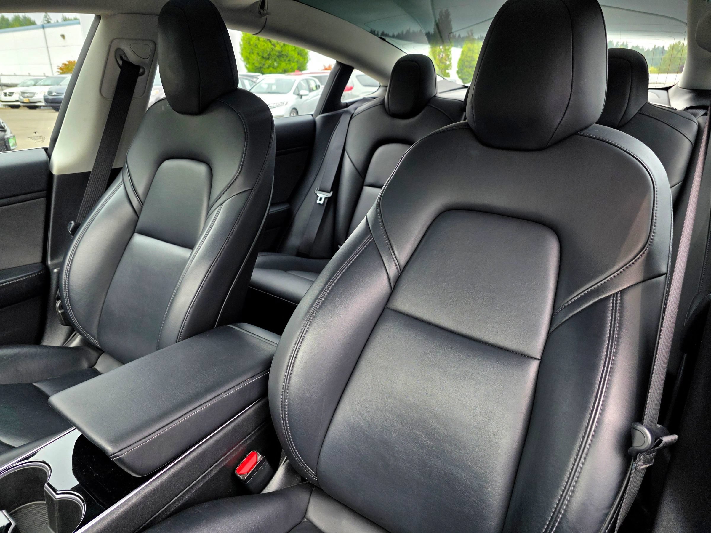 Used 2018 Tesla Model 3 Long Range RWD image 33