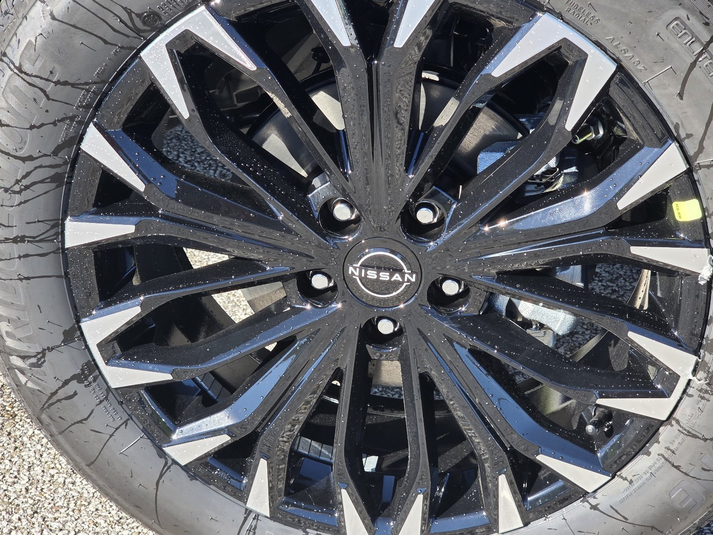 New 2026 Nissan Rogue Dark Armor AWD/4WD image 12