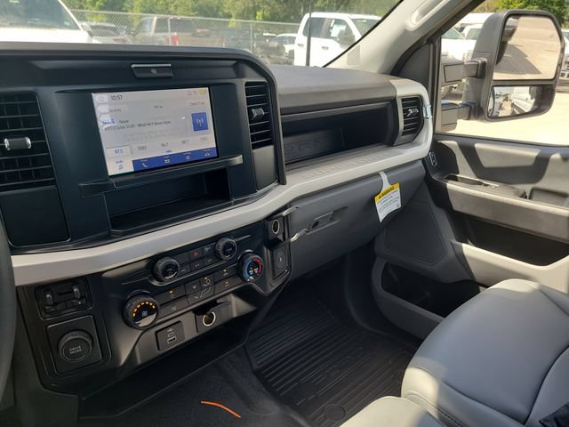 New 2025 Ford F350 XL w/ XL Chrome Package RWD image 14