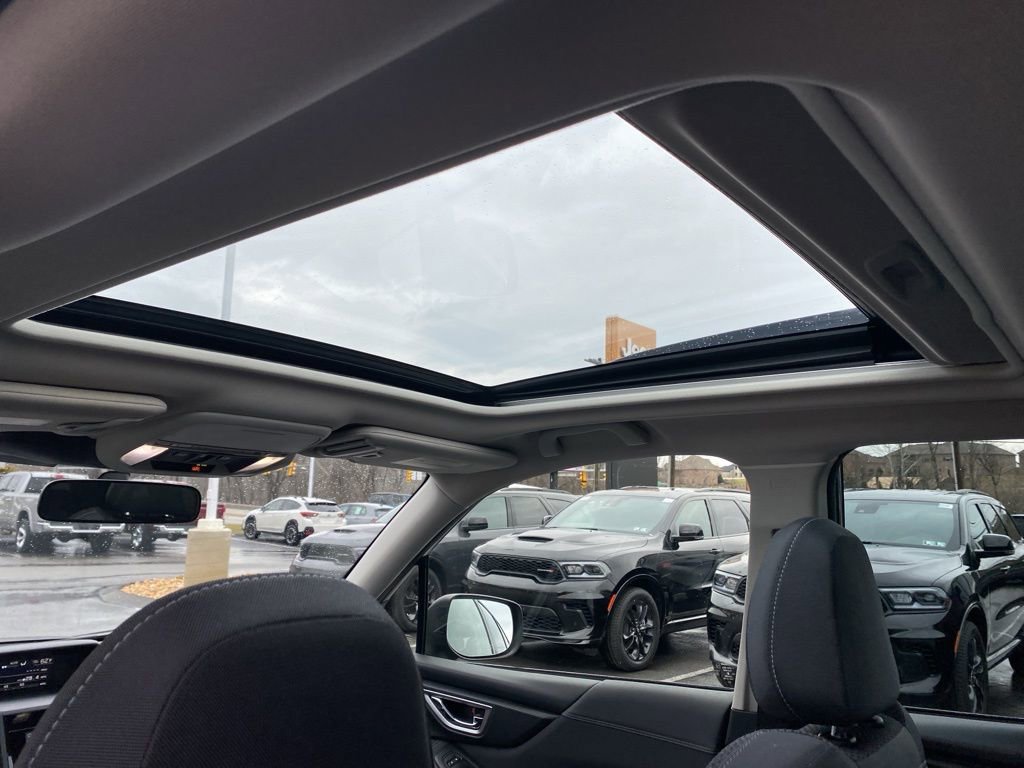 Used 2022 Subaru Forester Premium image 20