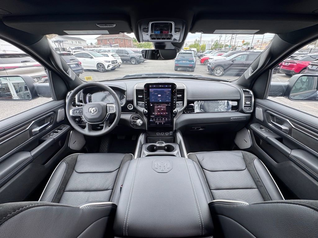 New 2026 RAM 1500 Laramie AWD/4WD image 10