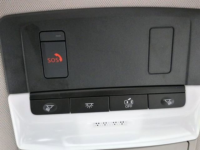 Used 2025 Nissan Rogue SV AWD/4WD image 20
