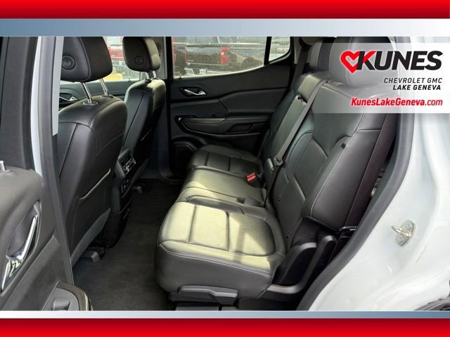 Used 2023 GMC Acadia SLT image 18